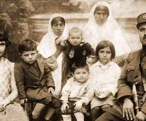 سوار ماشین زمان بشوید؛ تماشای صورت کوچک و عجیب برخی از افراد معروف