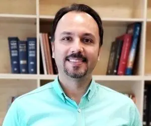 دکتر امیر نظری مجری معروف بر اثر ابتلا به کرونا درگذشت + ویدئو