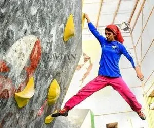 واکنش برادر الناز رکابی به حبس خانگی او