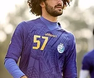 هافبک استقلال هم به دربی می‌رسد!