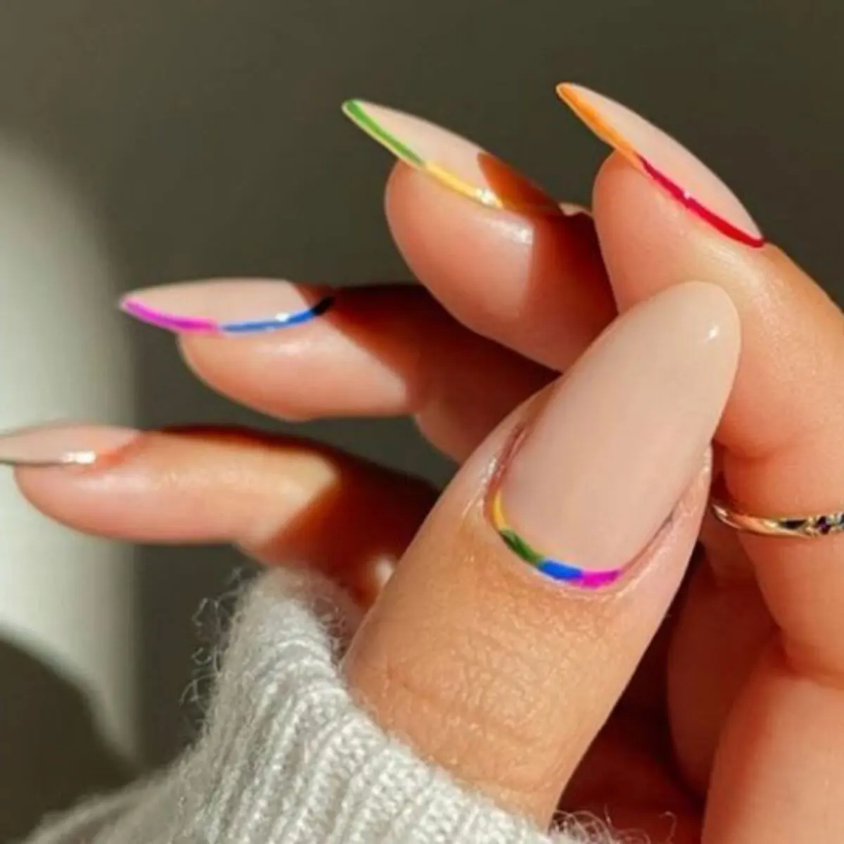 لاک ناخن آبنباتی 