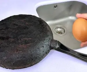 ایده های خلاقانه؛ ماهیتابه جزغاله شده رو دور بندازیم؟ نه با این محلول طلایی تمیزش کن