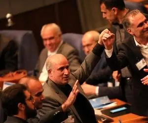 درخواست تاج برای جلسه فوری؛ پای انتخاب سرمربی در میان است؟