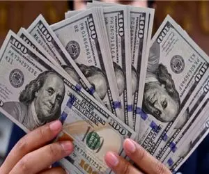 پیش بینی قیمت دلار فردا یکشنبه ۶ اردیبهشت ۱۴۰۵