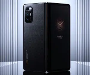 شیائومی Mix Fold2 با صفحه نمایش 8.1 اینچی UTG سامسونگ