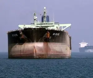 روی‌گردانی چین از خرید نفت ایران/ بازگشت ترامپ نفت ایران را روی آب نگه داشت؟