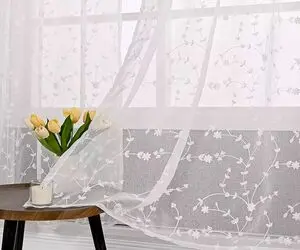خونه تکونی عید؛ با این ترفند پرده های کثیف و چرک مثل برف سفید میشن