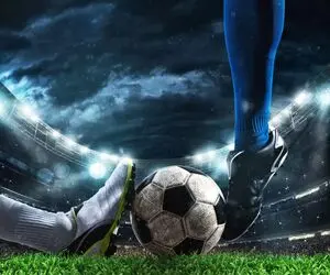 فوتبال ایران در تب و تاب: غیبت اسکوچیچ، بقا ویرا و بمب‌های نقل‌وانتقالات!