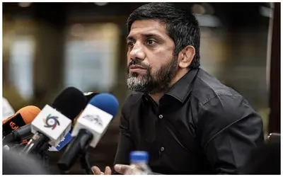 واکنش تند علیرضا دبیر به عکس یادگاری فغانی با ترامپ