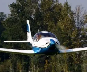 (ویدئو) فرودی پر استرس که وحشت مسافران را به همراه داشت