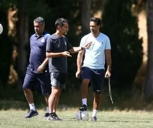 کلاس درس پین برای برادران مجیدی