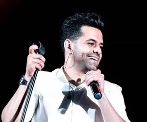 آواز ماندگار؛ رضا بهرام با اجرای آهنگ کاش تو کنسرت ترکیه بلوایی به پا کرد تماشایی