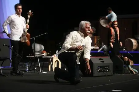 آواز اصیل/کمانچه فرج علیپور کافی بود تا آتیش به پا بشه/چه ترکیبی بین دف و کمان