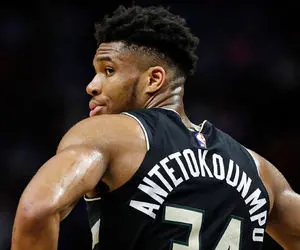 (عکس) بازیگر مطرح سینمای ایران در کنار فوق ستاره NBA