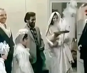 آواز نوستالژی؛ رقص دهه شصتیا تو پاتختی مردونه خوانندم آوردن فقط اونایی که دست میزنن