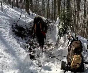 مستند کاوش؛ کمپ برفی با چالش ساخت پناگاه و پرنده شکاری