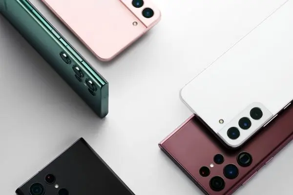 Galaxy S22 series gets significant camera improvements with the latest June 2022 security update