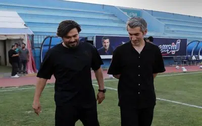 سرمربی سابق استقلال دور و بر پیکان آفتابی شد