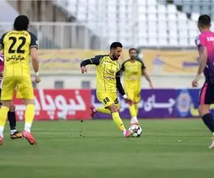 ادامه درخشش آرش رضاوند؛ ستاره سپاهان یک قدم تا بهترین فصل فوتبالی