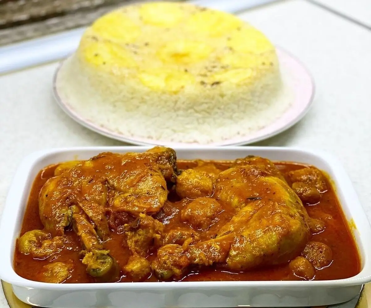 خورشت مرغ و آلو