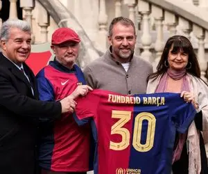 بارسلونا و فلیک تمدید کردند