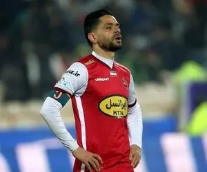 (عکس) واکنش کاپیتان پرسپولیس به خبر خداحافظی از فوتبال