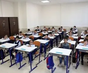 مدارس به دلیل اعتکاف تعطیل می شوند؟