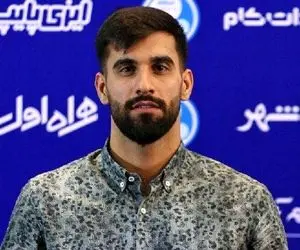 بازیکن مازاد استقلال قرمز پوش شد!