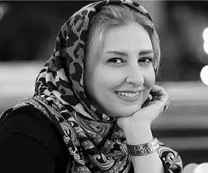 آواز جگرسوز؛ شعر و شاعری مرجانه گلچین از فراغ و غم مادرش حزن و قدرت صداش نابودت میکنه