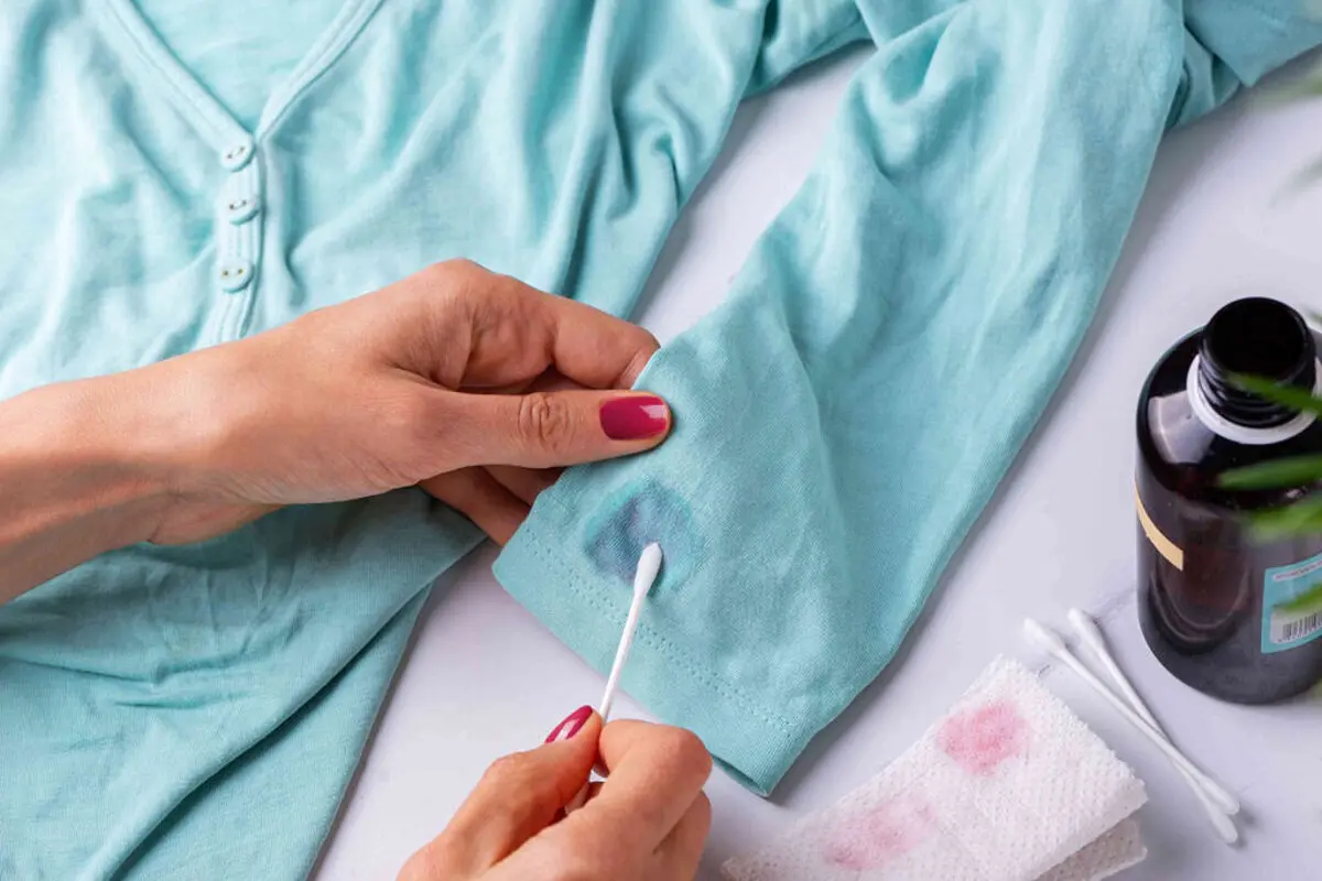 removing-nail-polish-from-clothes-cover-1024x683