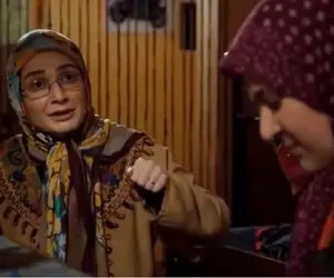 پایتخت ویدئوز؛ وقتی که فهیمه از قد و هیکل بهبود پیش هما میگه و هما خندش میگیره