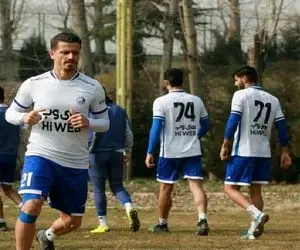 وریا غفوری هم تمرین استقلال را ترک کرد