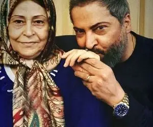 آواز اصیل؛ مادر مهرداد میناوند با آهنگ پسرش با جون دل اشک ریخت همه ازش عذر خواهی کردن