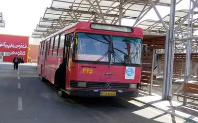 ماجرای عجیب چاقوکشی در اتوبوسی در تهران