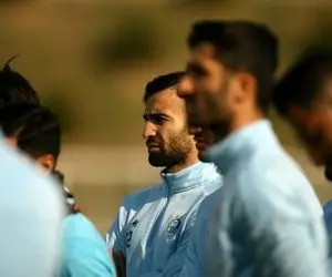 ارسلان مطهری نسبت به خبر جدایی‌اش از استقلال واکنش نشان داد