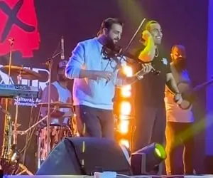 آواز محلی؛ نوای دلنشین لری تو کنسرت مجید رضوی که زن و مرد از شوق نفس کم آوردن