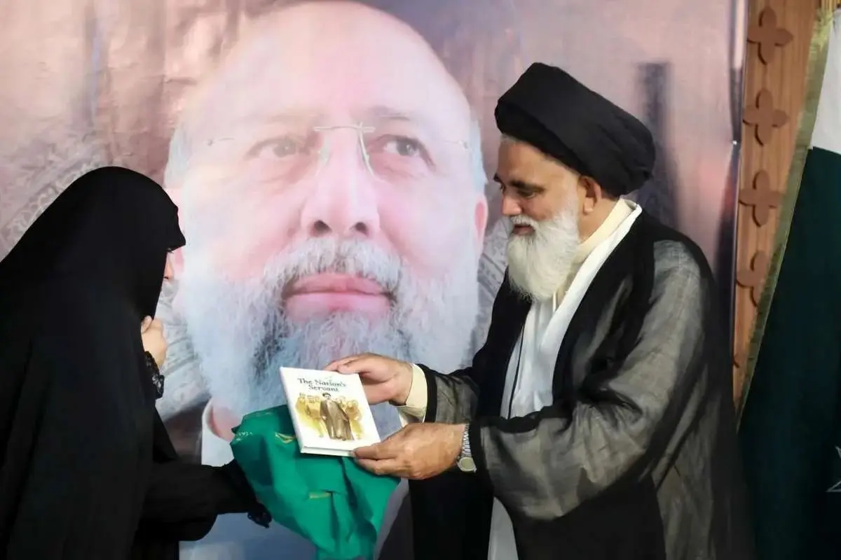 (عکس) دختر شهید رئیسی در پاکستان