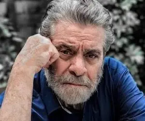 آواز شاد؛ شادی بهروز وثوقی تو 88 سالگی وقتی براش آهنگ میخونن