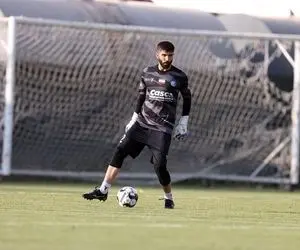 دروازه بان استقلال ساز جدایی سر داد؟