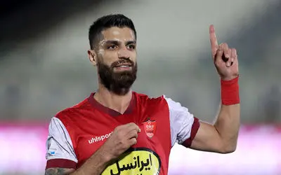 هافبک پرسپولیس عزادار شد