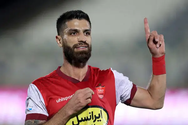 هافبک پرسپولیس عزادار شد