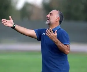 حمایت سرمربی پرسپولیسی از امیر قلعه نویی