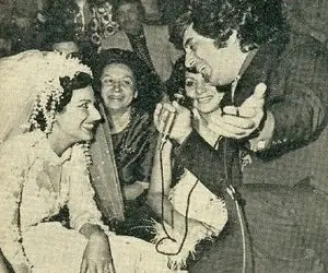 سفر به ایام قدیم؛ رقص ناصر ملک مطیعی تو عروسی دخترش شیرین