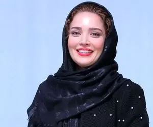 (عکس) رونمایی بهنوش طباطبایی از مجسمه‌اش در منزل مادرش!