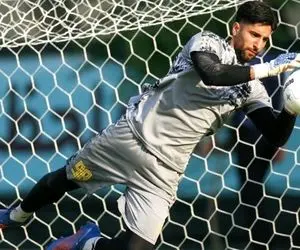 صحبت‌های دروازه‌بان استقلال درباره جنگندگی ساپینتو