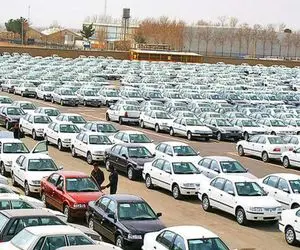 (جدول) قیمت خودرو امروز ۱۳ دی ۱۴۰۳/ شدت نوسان بازار خودرو کاهش یافت 