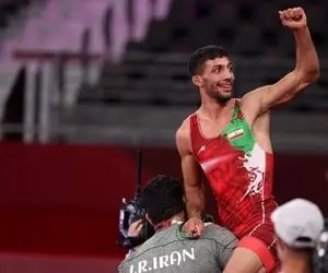 (ویدئو) سالتو بارانداز دیدنی محمد بنا به محمدرضا گرایی