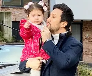 شاهرخ استخری با بنز چند میلیاردی و خانه لاکچری!