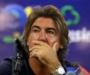 ساپینتو به برکناری مدیرعامل استقلال واکنش نشان داد!