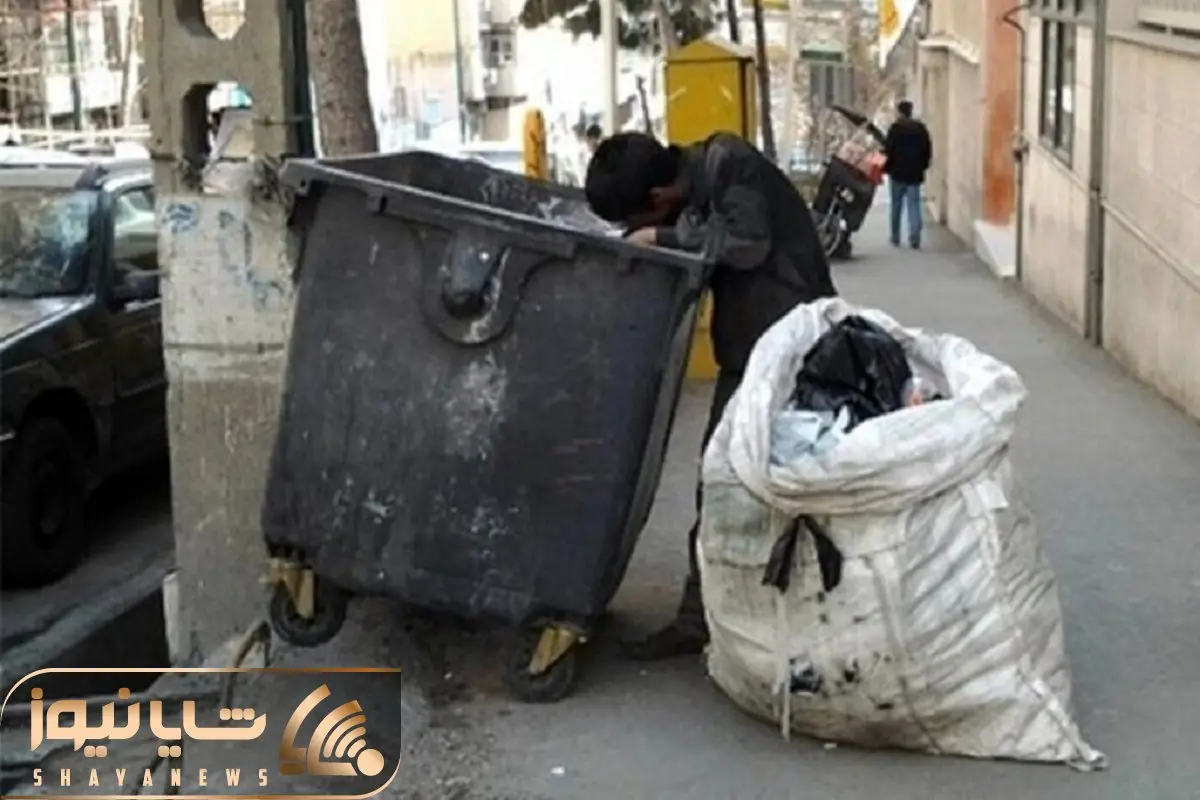 آواز سوزناک؛ مرد زباله گرد نصفه شب چه آهنگ جیگر سوزی میخونه قلبت به تاپ تاپ میوفته